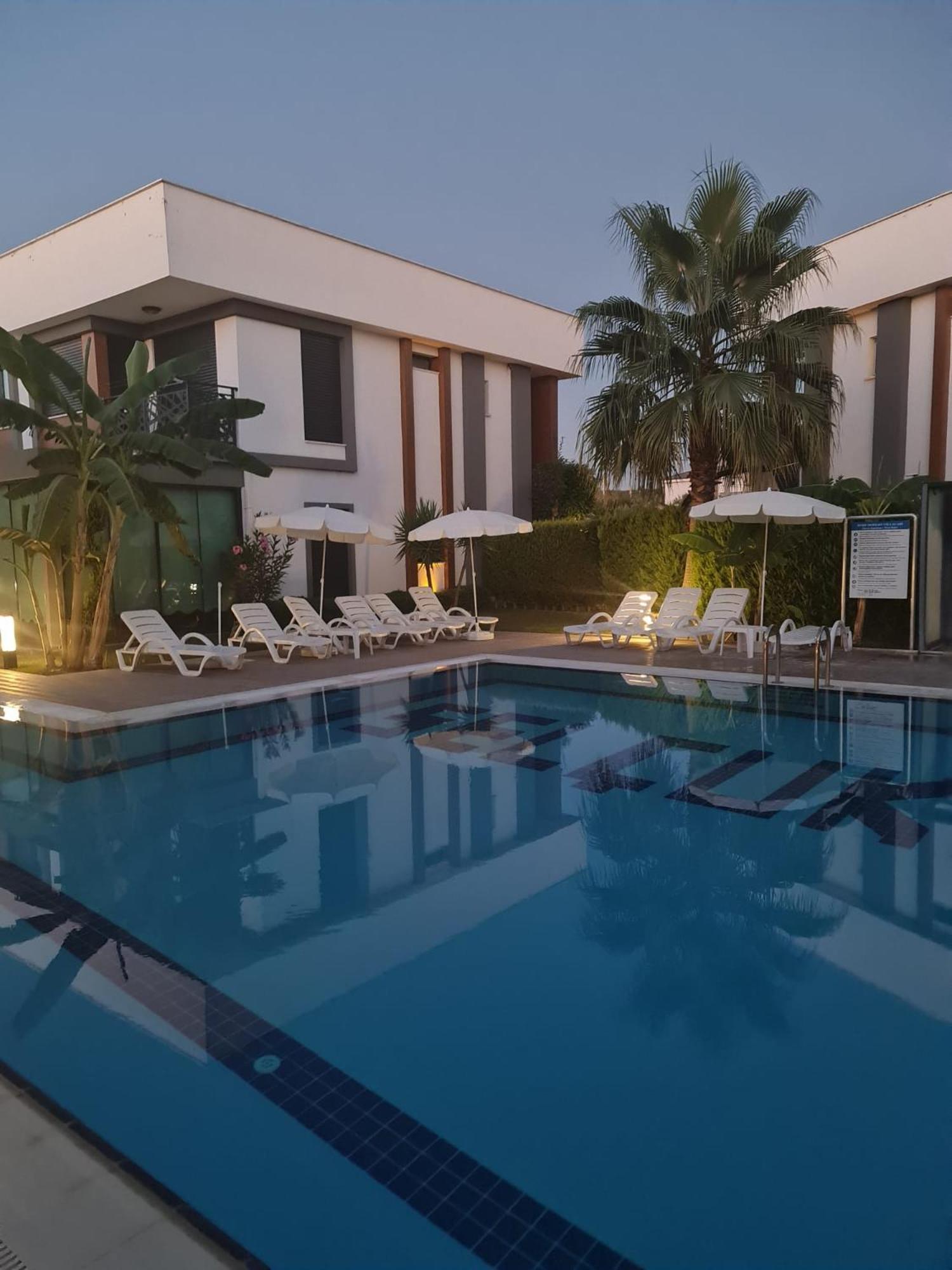 קוסדסי Villa Yilmaz Dream Holiday מראה חיצוני תמונה